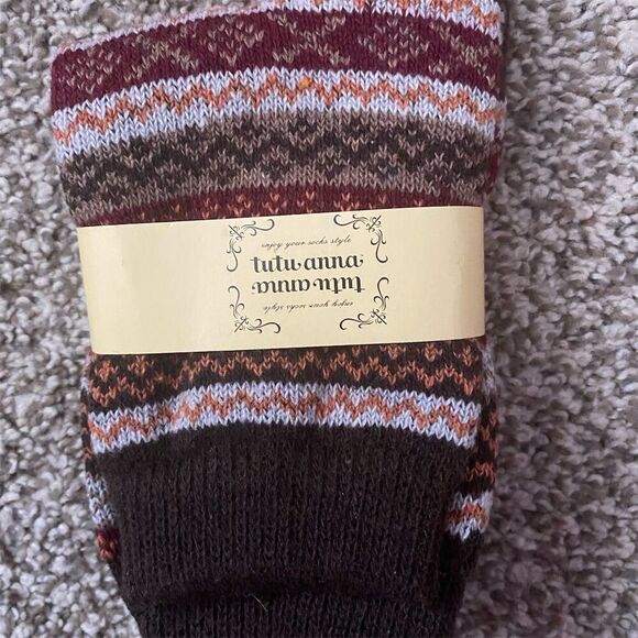 NIGEIYEME Other - NIGEIYEME Women's Fair Isle Winter Socks Multicolor